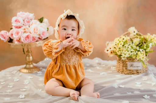 巴彦淖尔宝宝对妈妈的爱